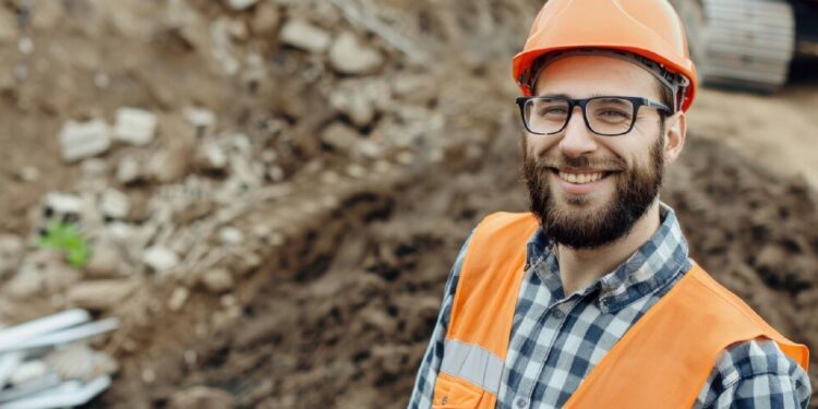 ¿Cuánto gana un residente de obra en México 2024?