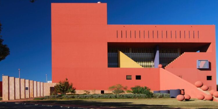 Vida y obra de Ricardo Legorreta